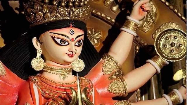 Durga Puja in West Bengal Faces Subdued Celebrations Amid Protests
