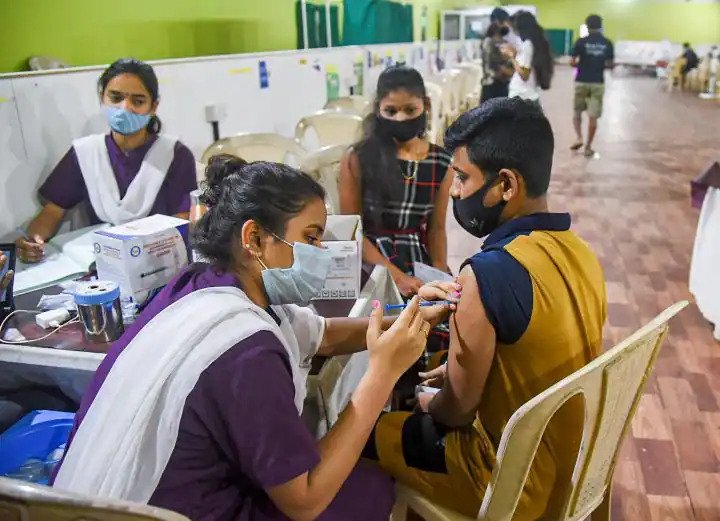 Covid Cases Showing Declining Trend Across India