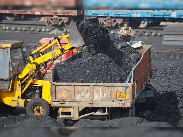 Coal Sector Records 7.5% Growth in November 2024, Leading Core Industries