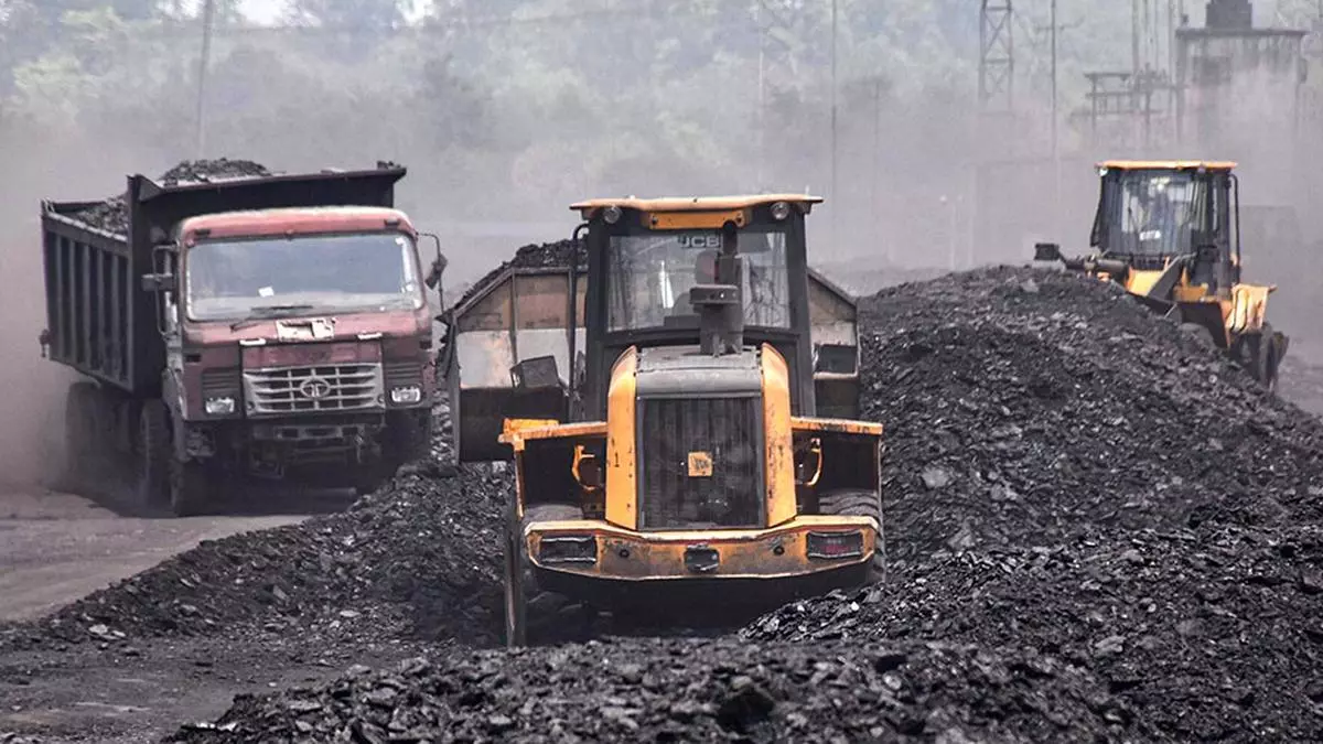 coal-ministry-conducts-roadshow-in-ranchi-to-attract-participation-in-commercial-auctions