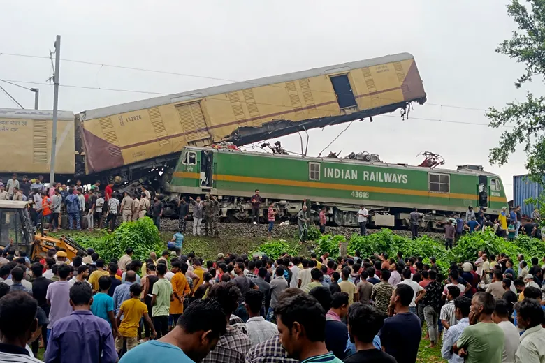Bengal Train Crash: Signal Failure and Safety Protocol Under Scrutiny