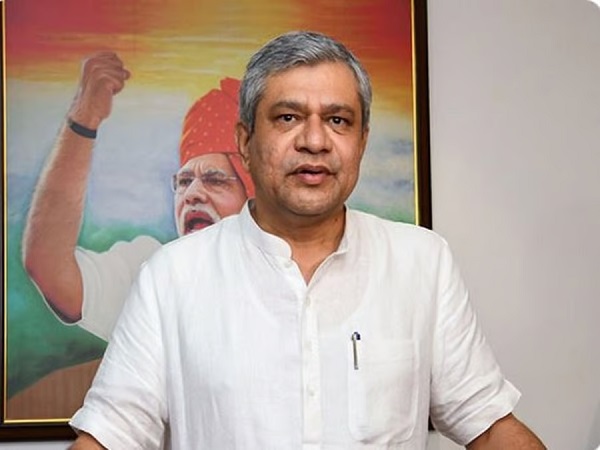 Record Allocation of ₹2.62 Lakh Crore for Railways, Ashwini Vaishnaw Thanks PM and FM