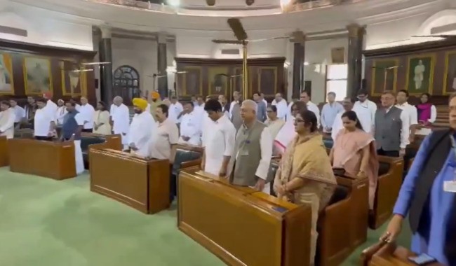 Congress Observes Moment of Silence for Victims of Wayanad Landslides and Delhi Flooding