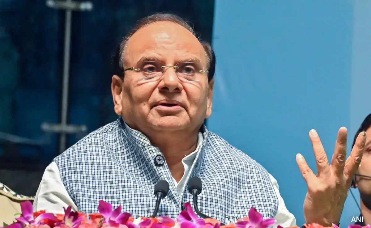 Delhi Court Rejects Medha Patkar’s Plea in Defamation Case Against LG Saxena