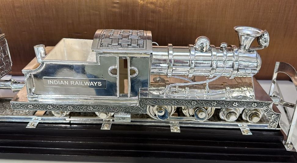 PM Modi Gifts Antique Silver Train Model to Biden, Pashmina Shawl to Jill Biden