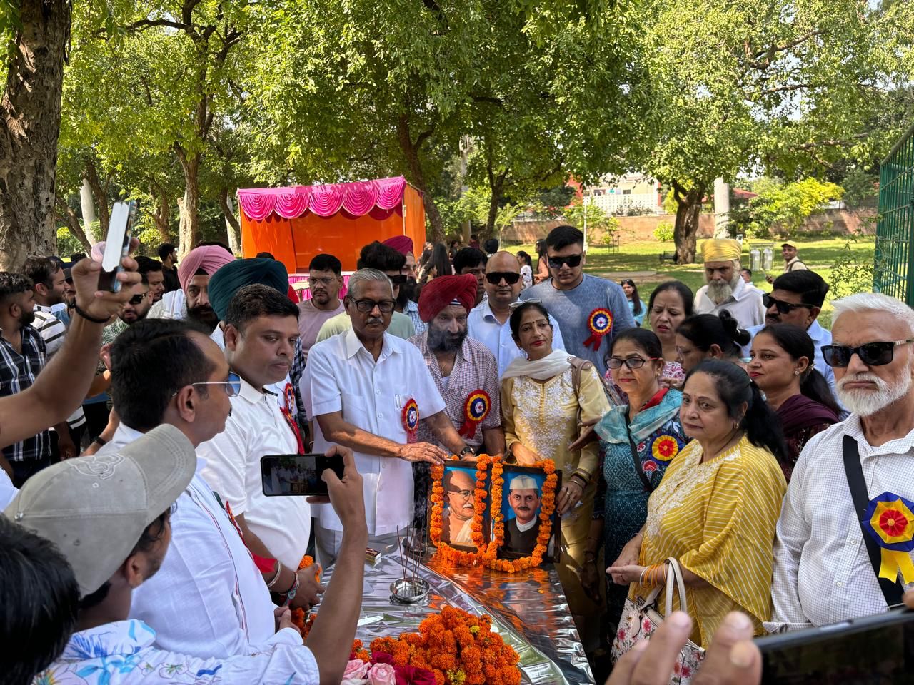 "Help Those Who Need It Most": Satya Pal Jain Celebrates Gandhi Jayanti with Dumb and Deaf Association