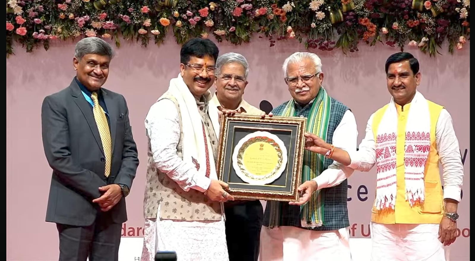 Bhubaneswar Crowned Best Public Transport City at Urban Mobility India 2024