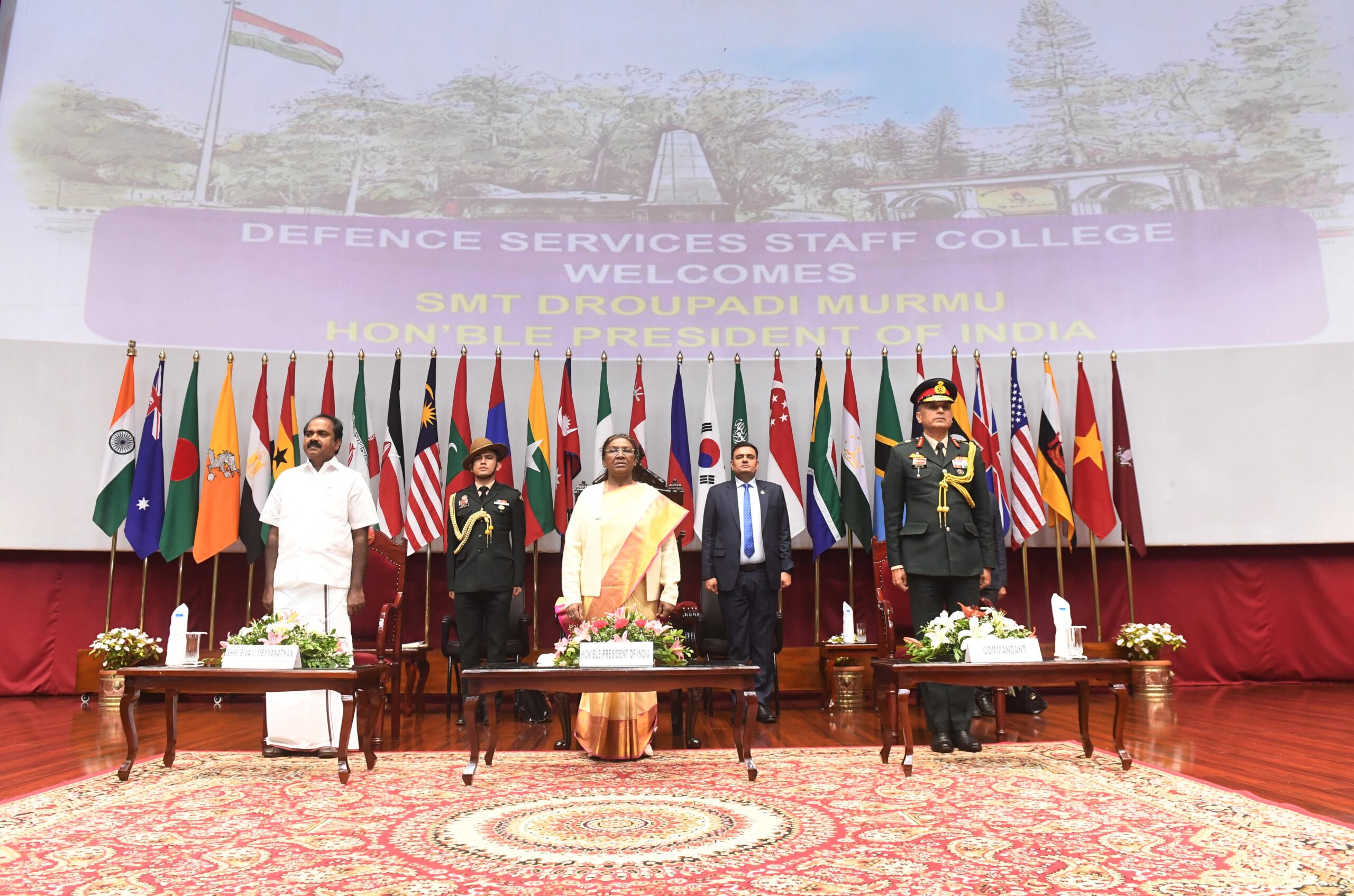 President Droupadi Murmu Lauds Defence Services Staff College in Wellington