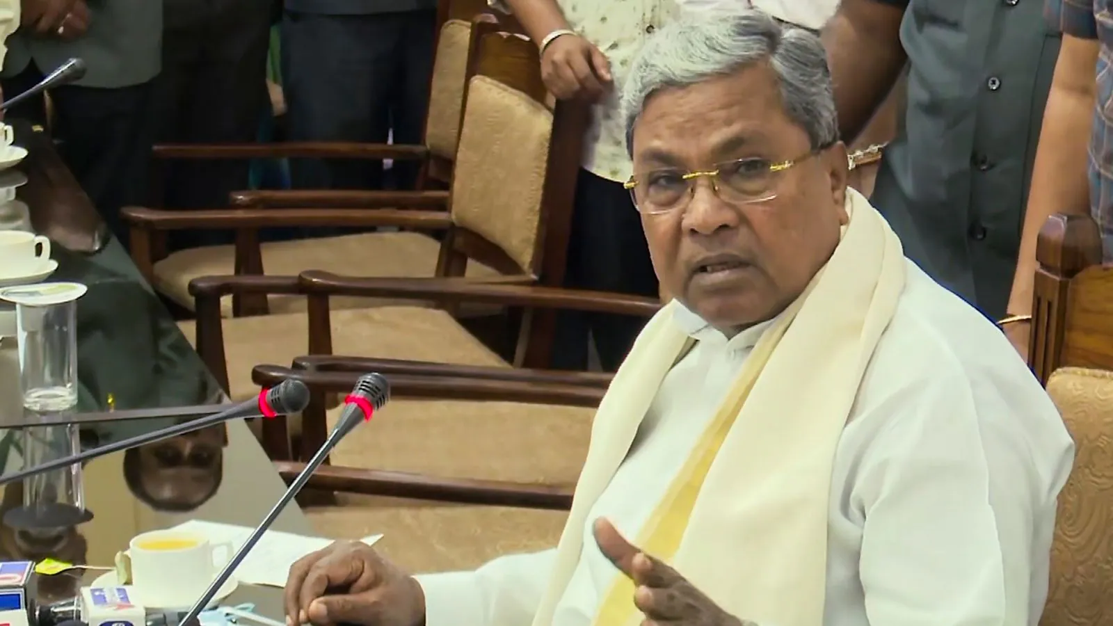 'Touch Siddaramaiah, Turn to Ashes': Karnataka Minister Amid Congress Power Struggle
