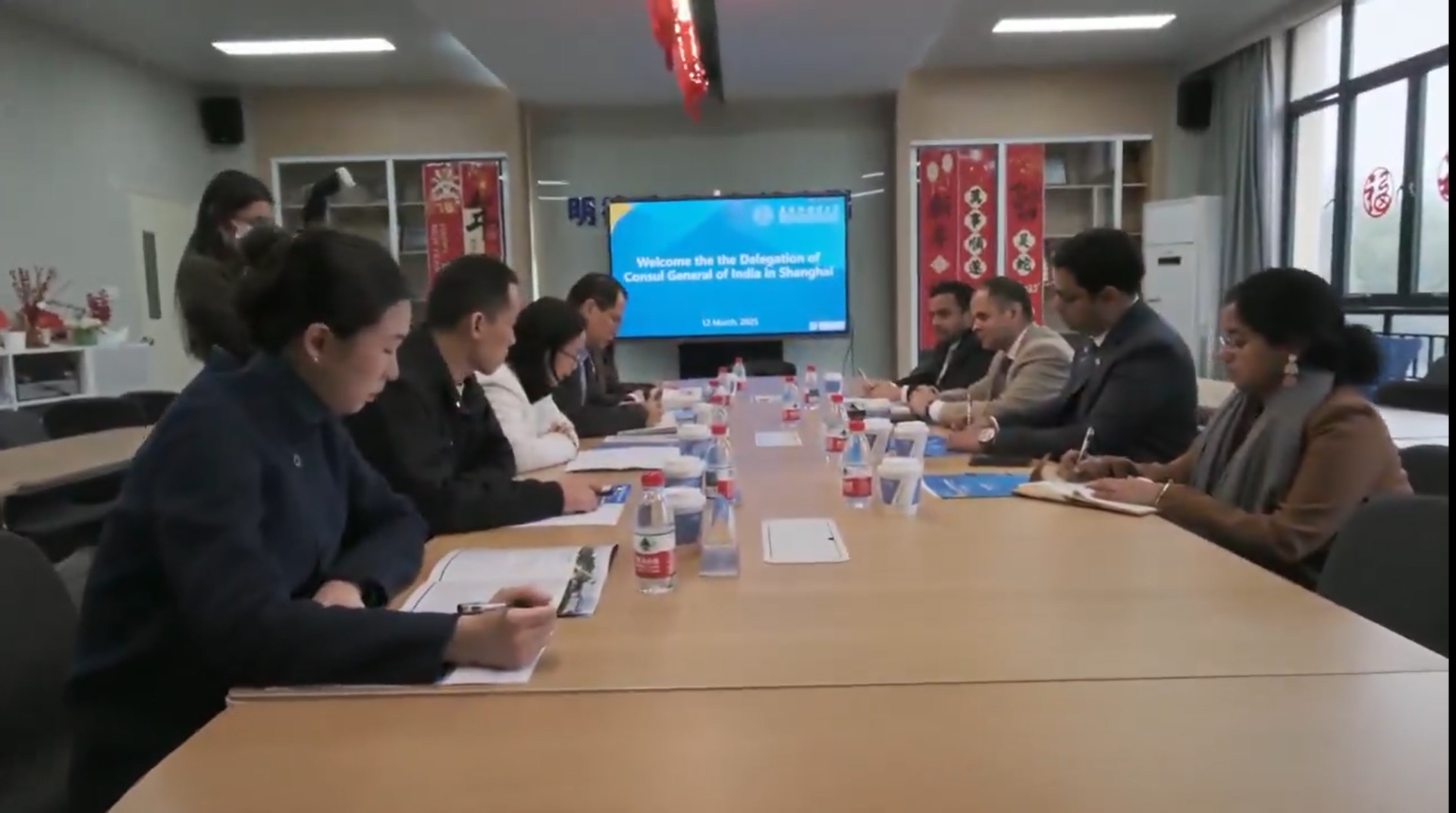 CG Pratik Mathur Promotes Hindi at Shanghai International Studies University