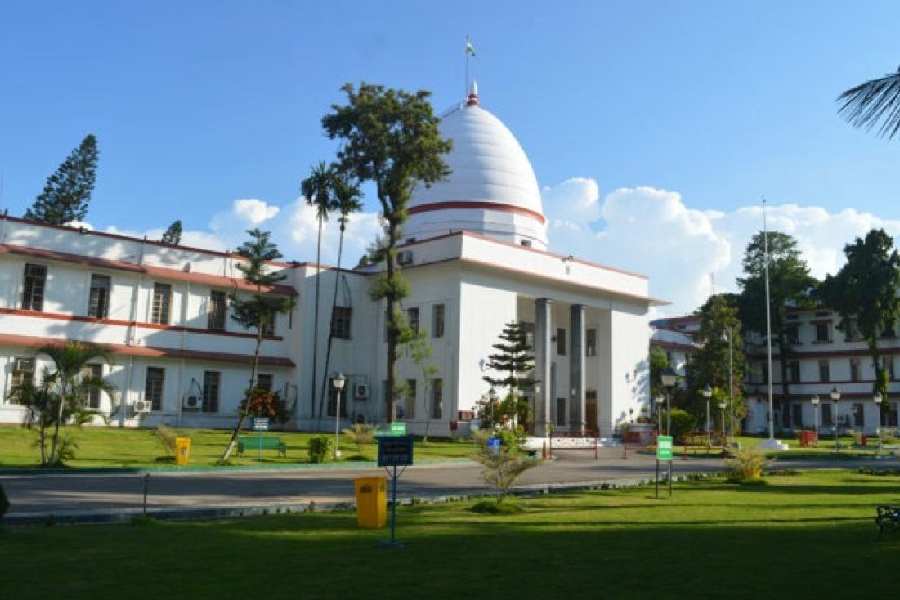  Bomb Scare at Gauhati High Court — Threat from ‘Madras Tigers’ Triggers Six-Hour Search