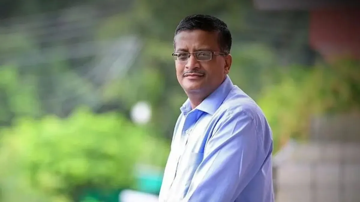 Upright IAS Officer Ashok Khemka Retires After 34 Years, 57 Transfers