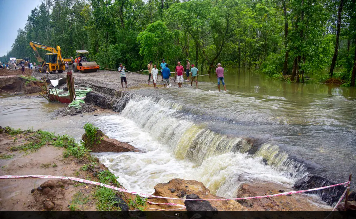 30 Dead as Landslides and Floods Ravage Northeast India