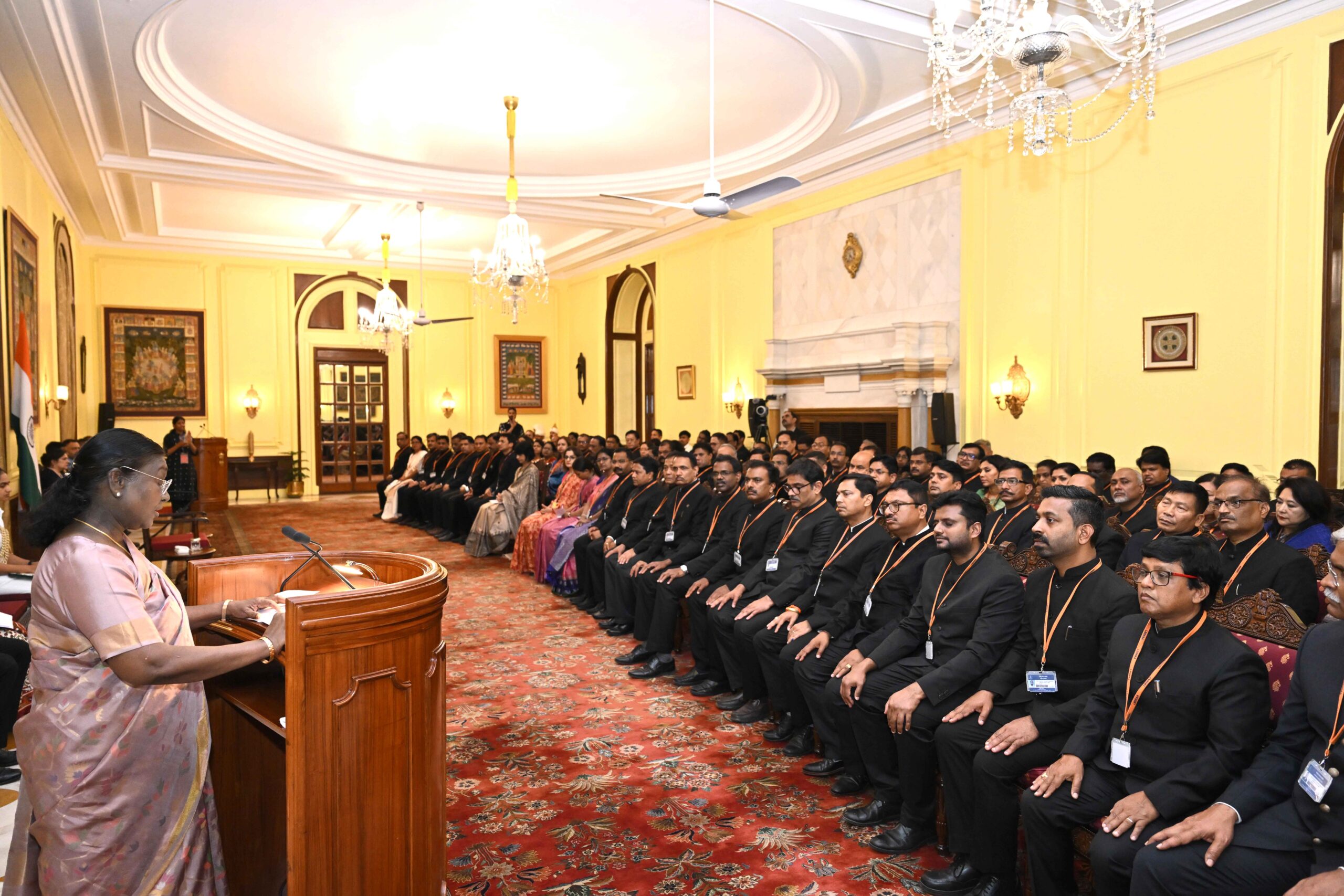 “Uphold Integrity, Ensure Inclusive Growth”: President Murmu to Newly Inducted IAS Officers