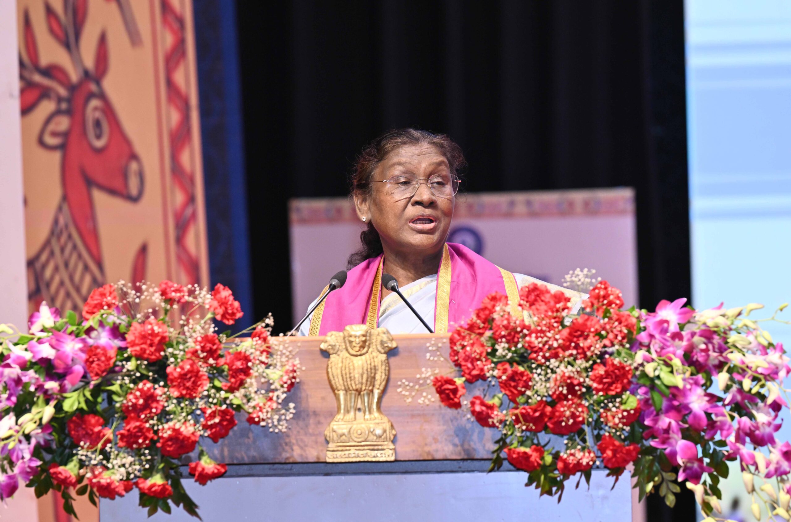 AIIMS to Be 'Change-Agents' in Healthcare: President Murmu