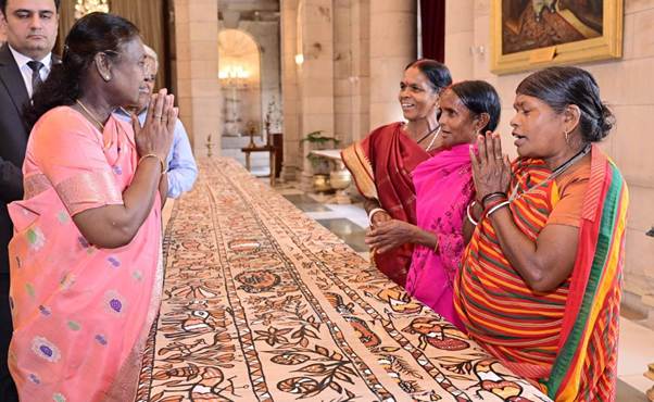 "Sohrai Art is Soul of India": President Murmu