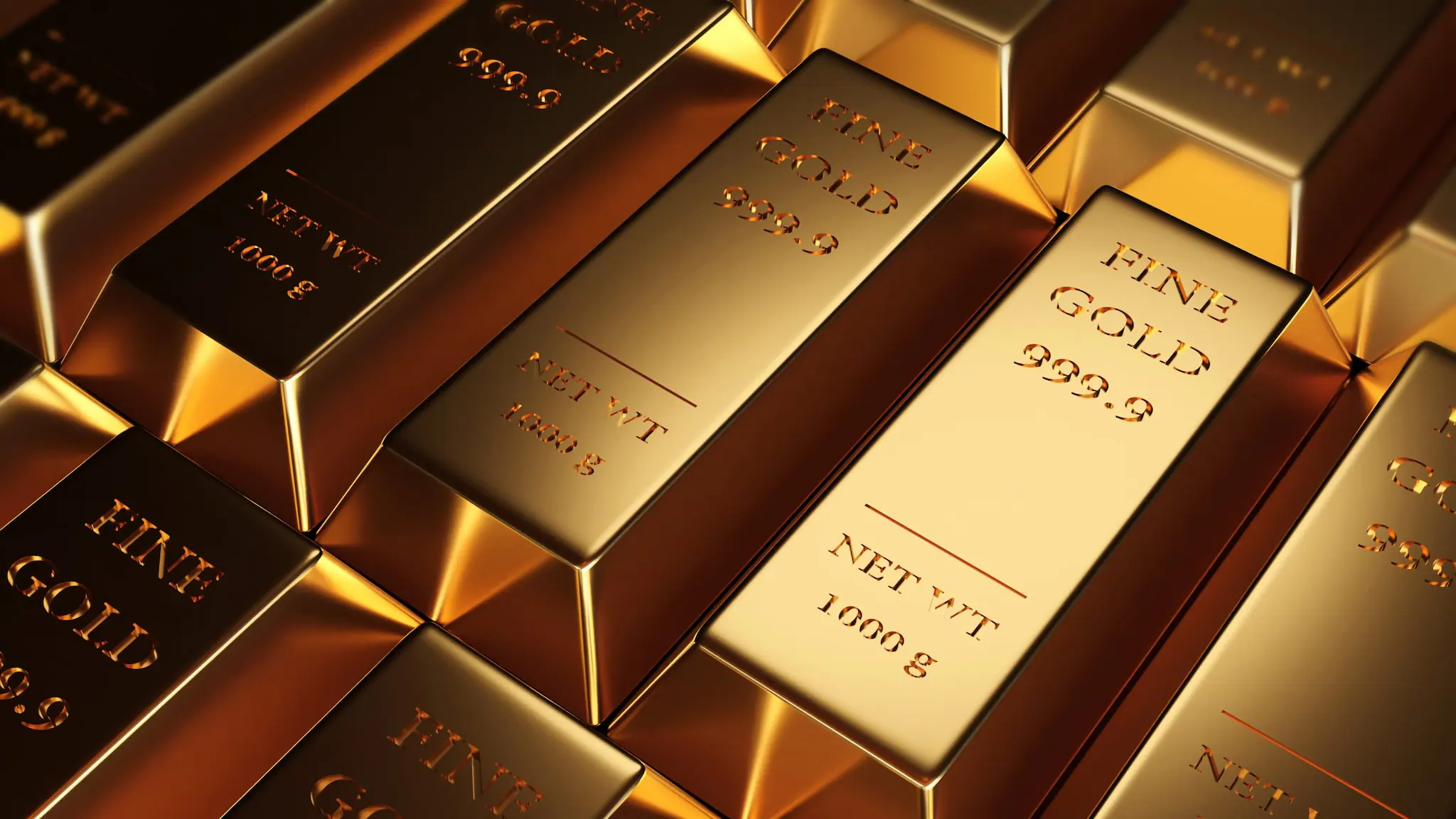 Gold and Silver Prices Fluctuate Amid Tariff Uncertainty