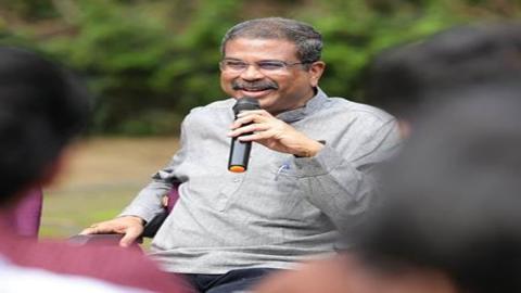 Education Minister Urges IITs to Lead 'Atmanirbhar Bharat' Vision