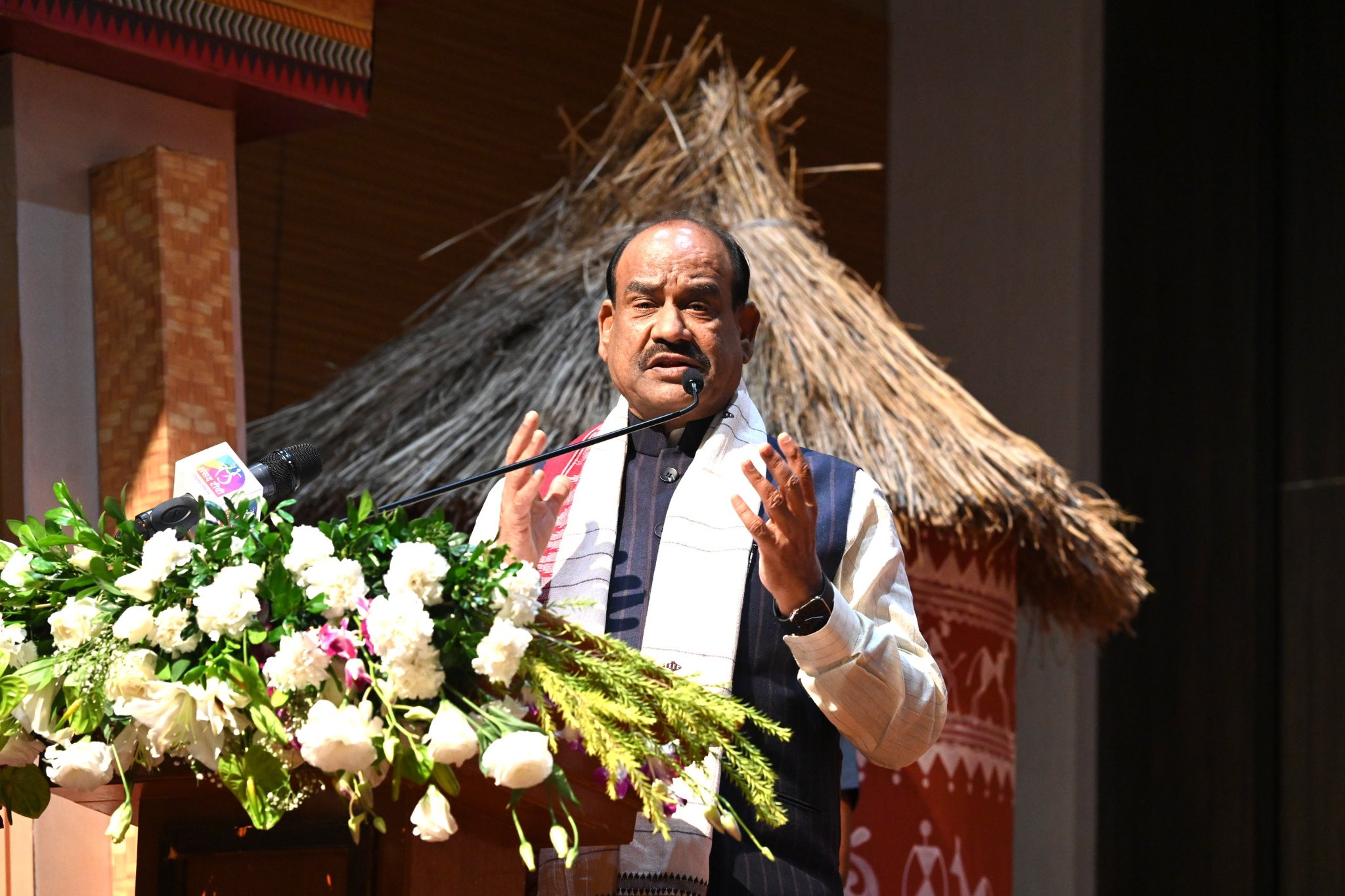 Lok Sabha Speaker Calls for Unity on National Issues