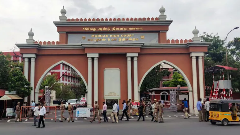 Madras HC Orders Removal of Protesting Sanitation Workers