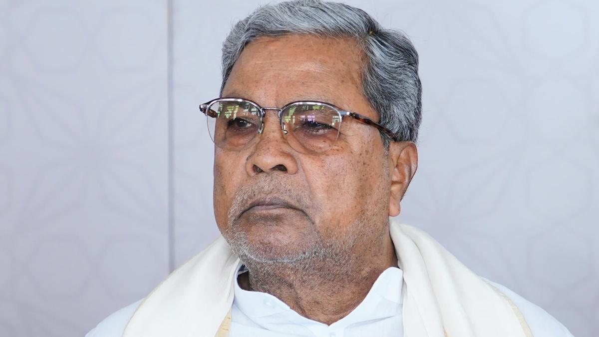 Siddaramaiah’s Dinner Sparks Karnataka Cabinet Speculation