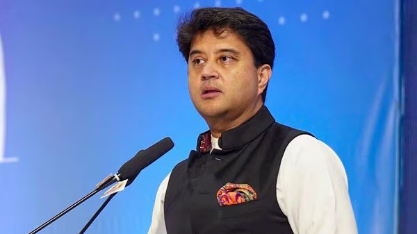 Scindia Calls for World-Class Tourist Circuits in North Eastern Region