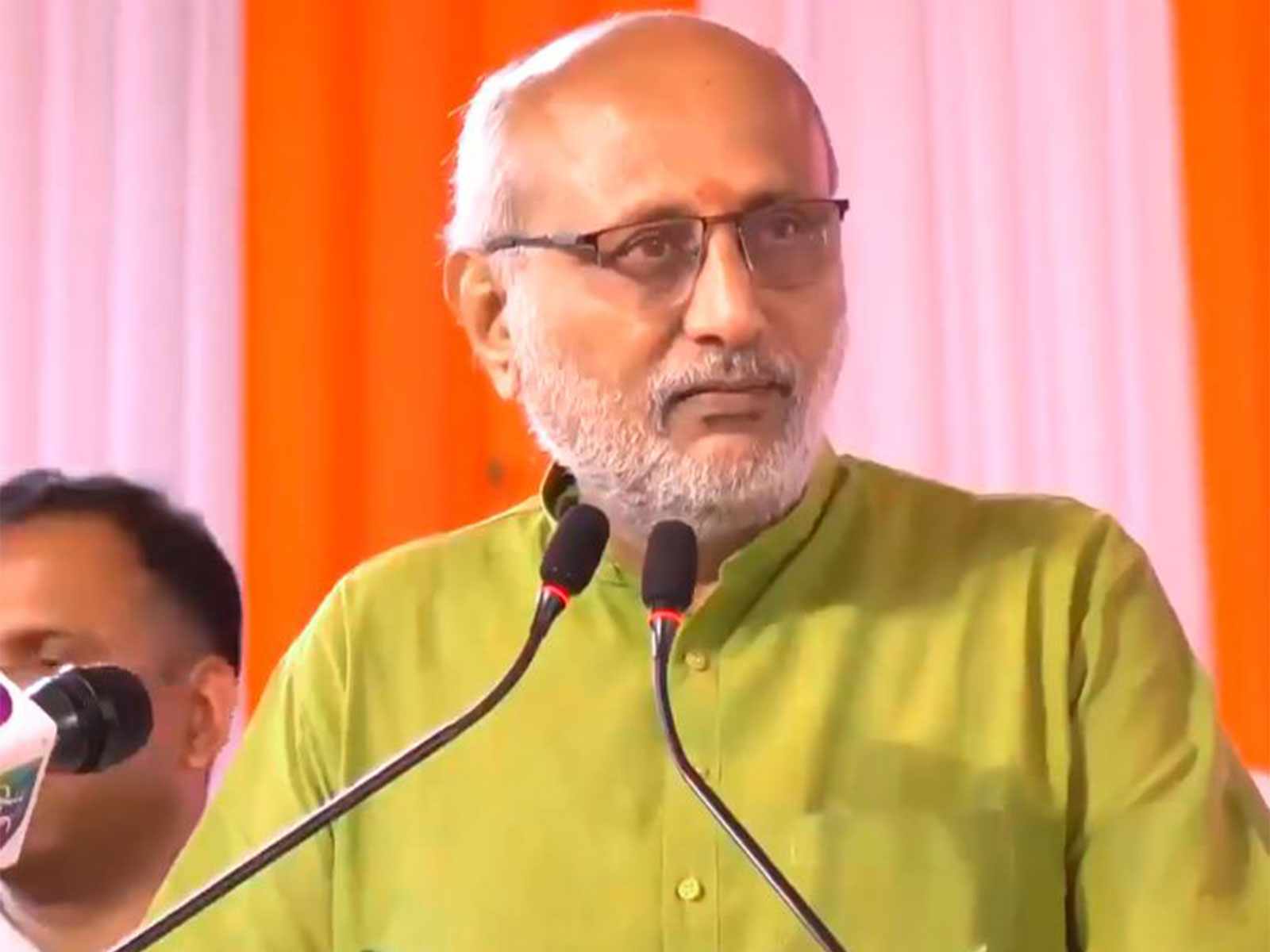 'Libraries' Temples of Learning and Empowerment: VP Radhakrishnan