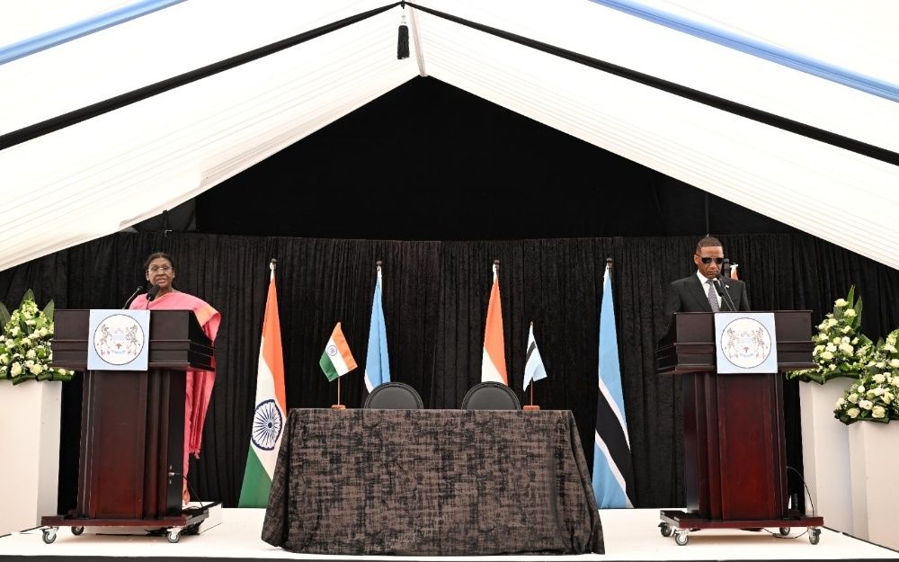 India, Botswana to Deepen Ties: President Murmu Meets President Boko